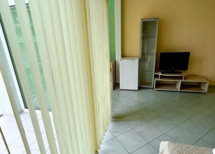 кристал מלון 3*